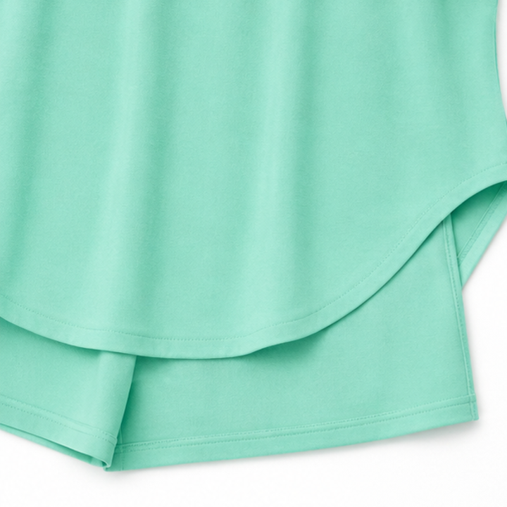 Wearbella – Komplet z okrągłym urringning i form av litery V i szortami
