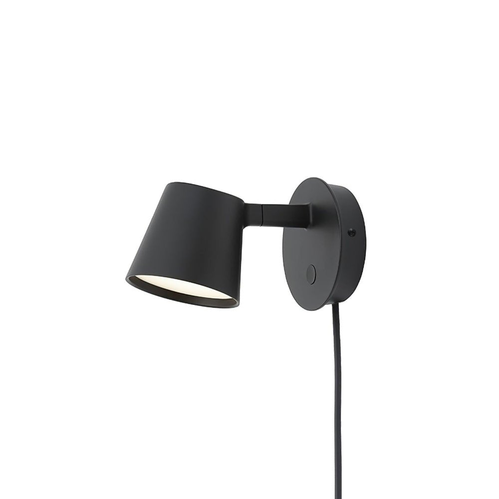 Tip Plug-In Vägglampa