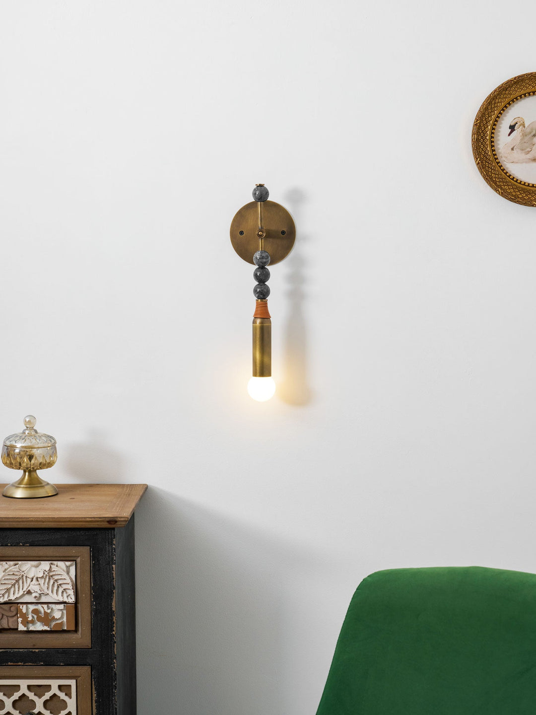 Toam Vägglampa