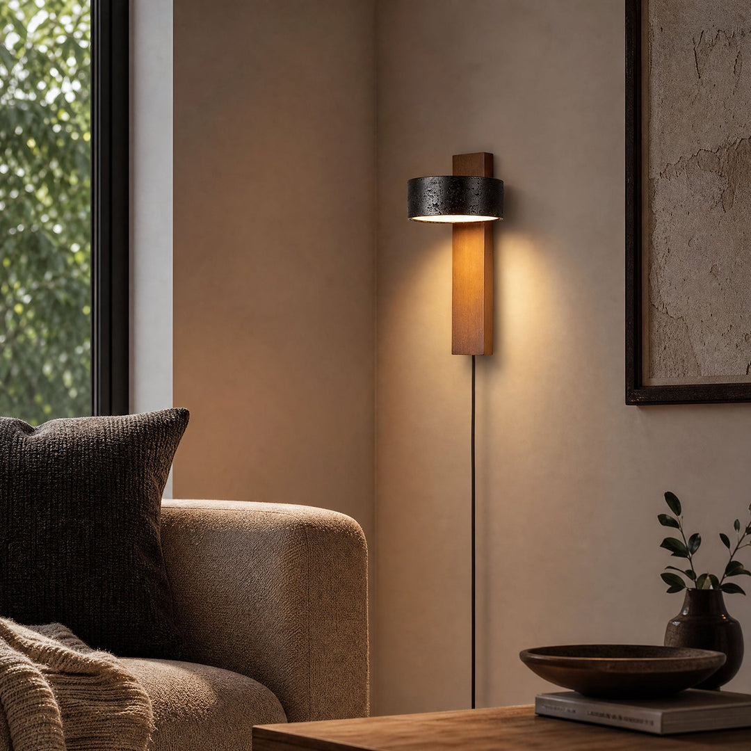 Vera Plug-in Vägglampa