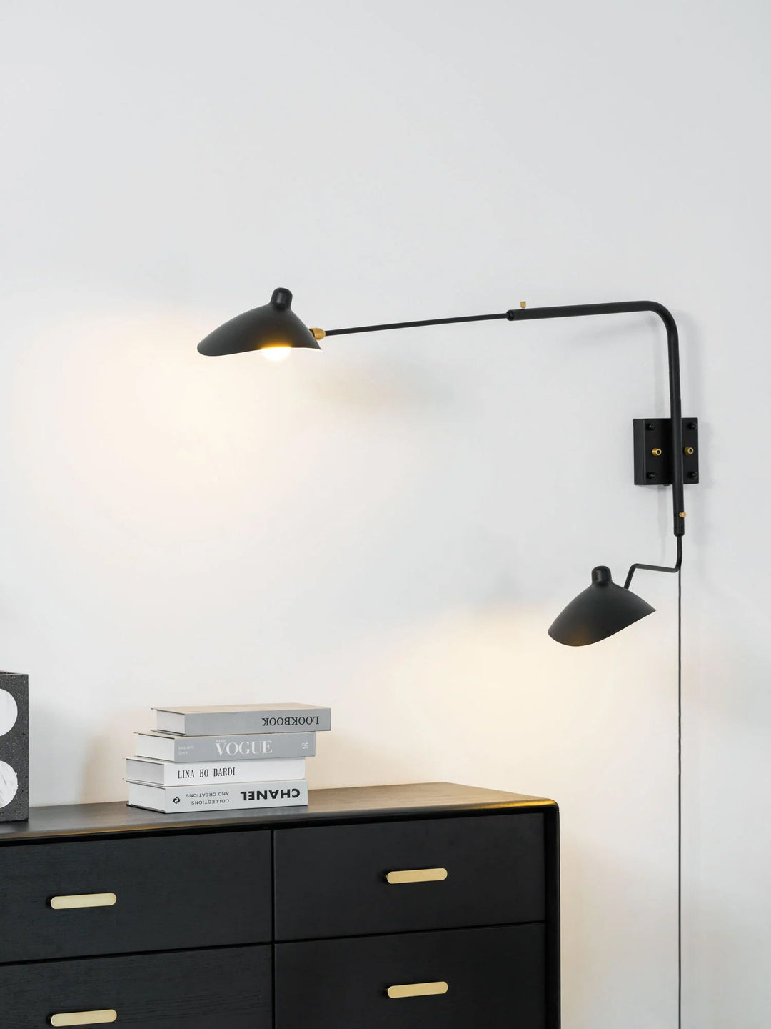 Mångsidig Vägglampa med Arm