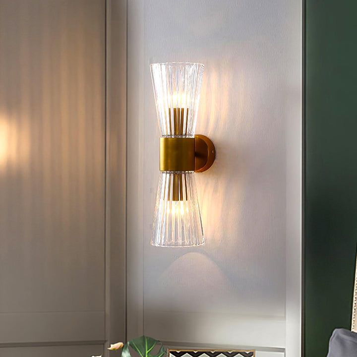Vesta Vägglampa