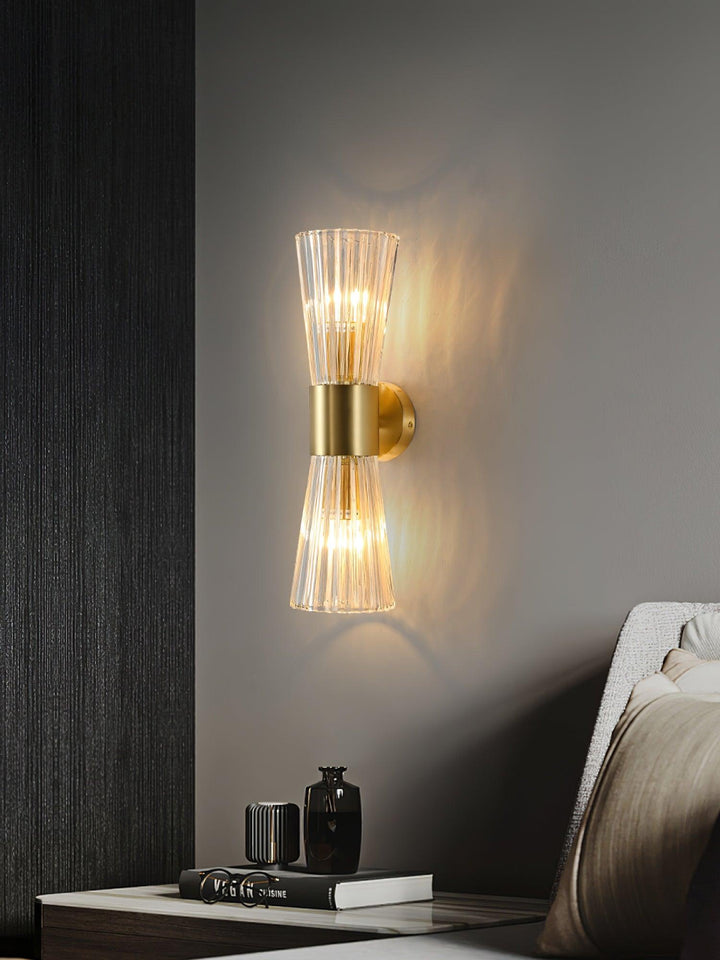 Vesta Vägglampa