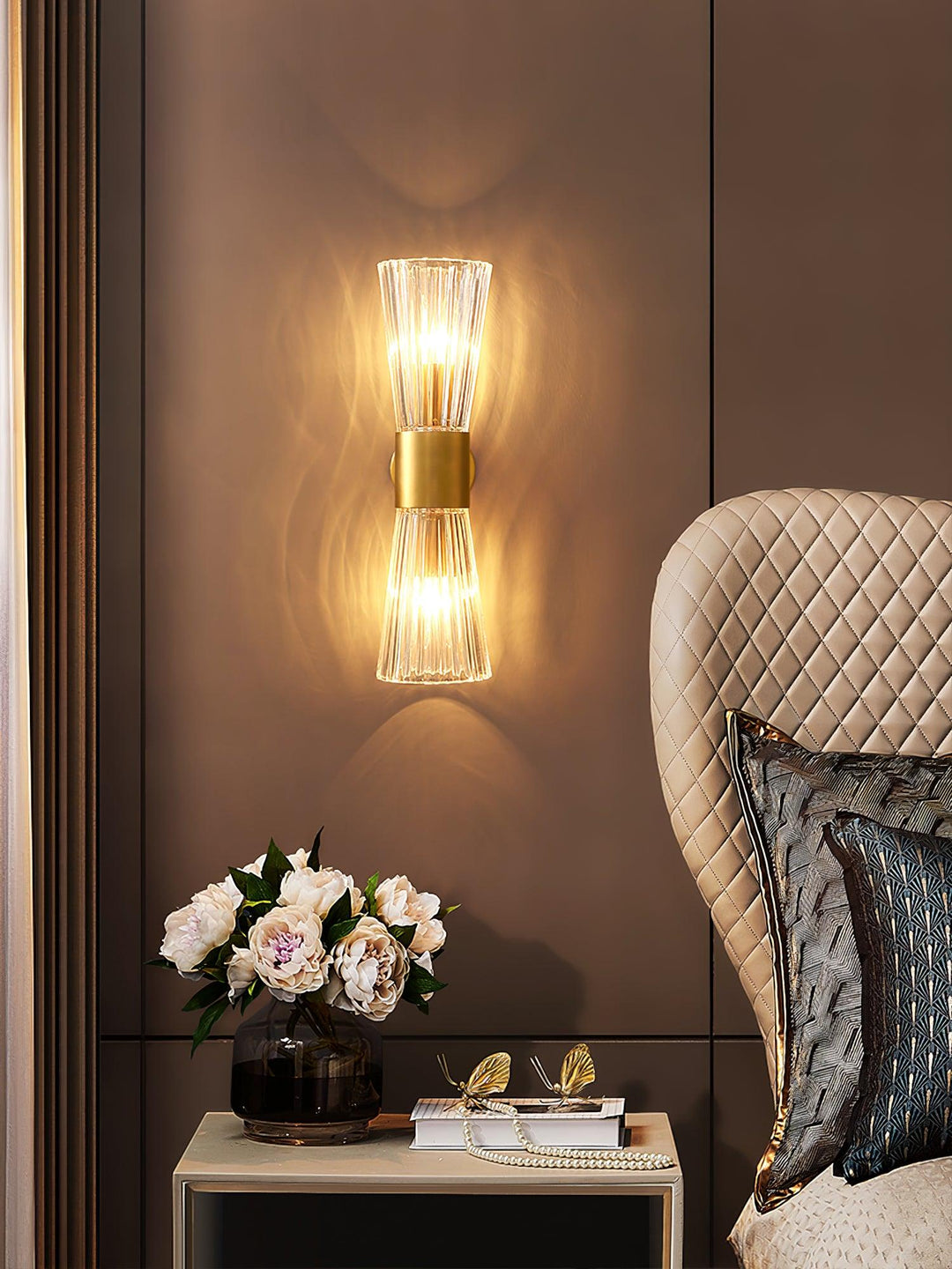 Vesta Vägglampa