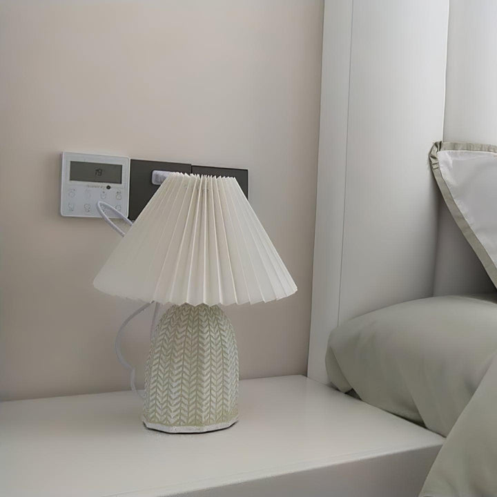 Vintage Fållad Bordslampa
