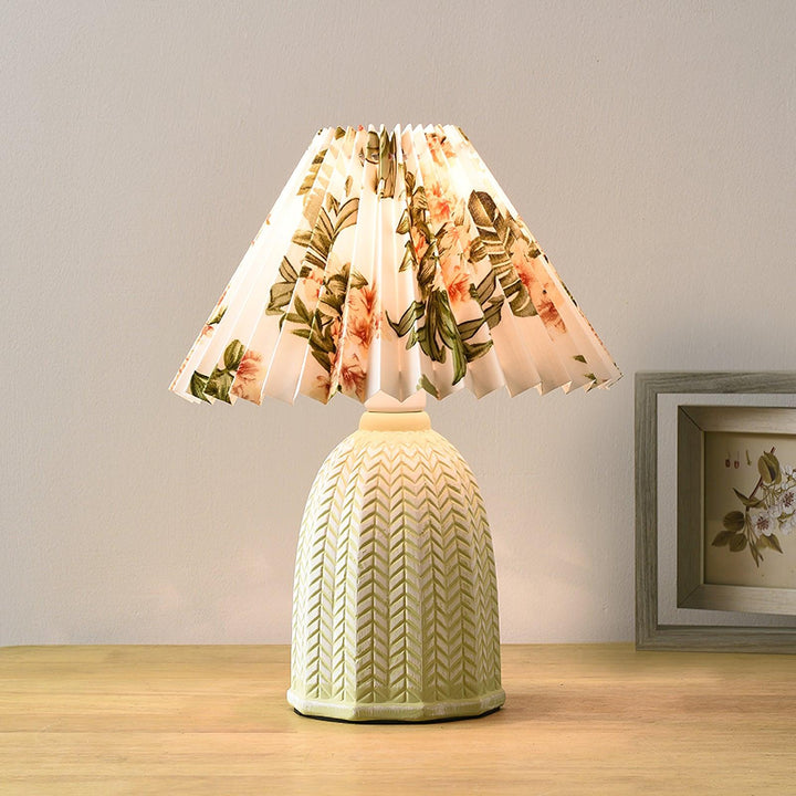Vintage Fållad Bordslampa