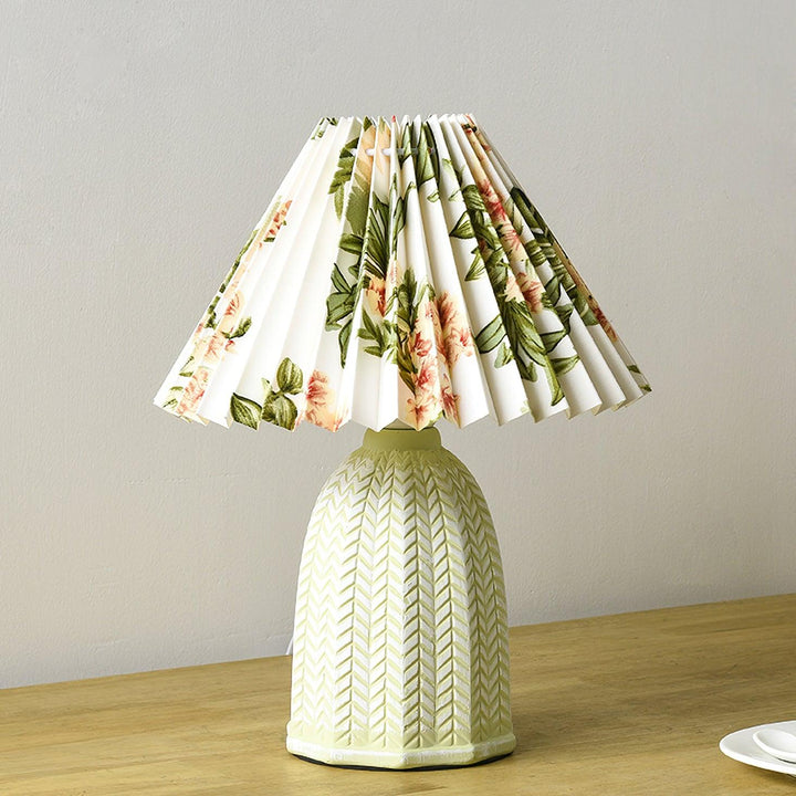 Vintage Fållad Bordslampa
