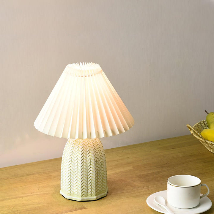 Vintage Fållad Bordslampa