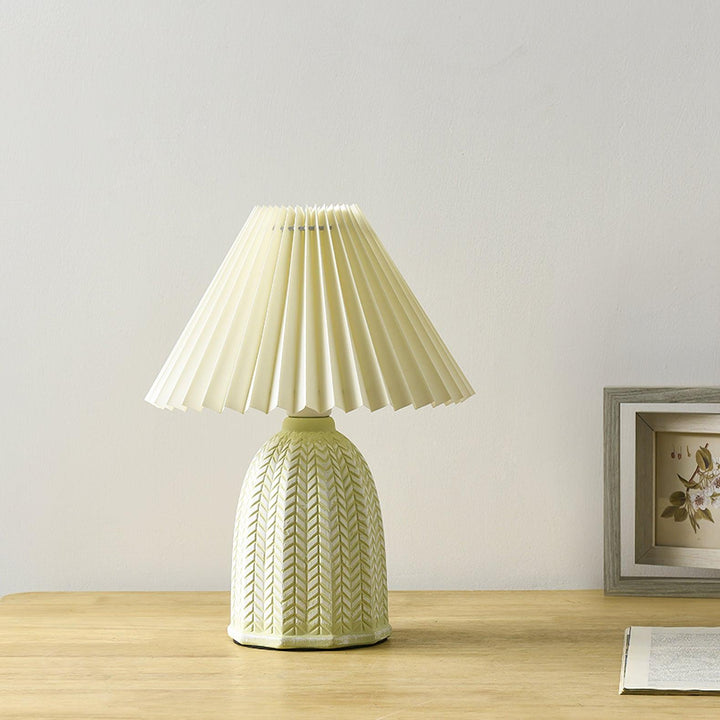Vintage Fållad Bordslampa