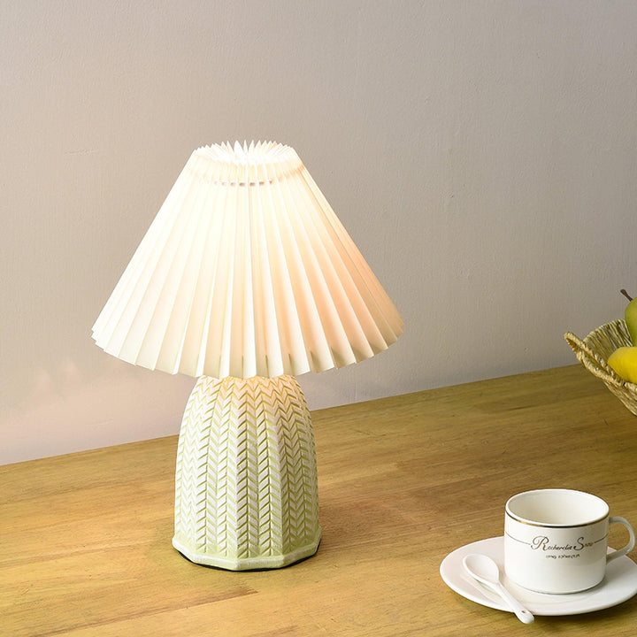 Vintage Fållad Bordslampa