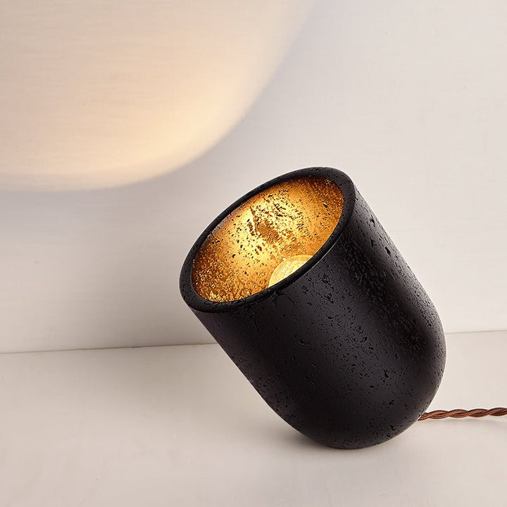 Vultrion Bordslampa
