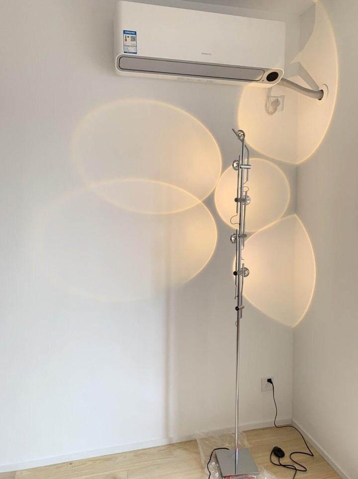 Wa Wa Golvlampa
