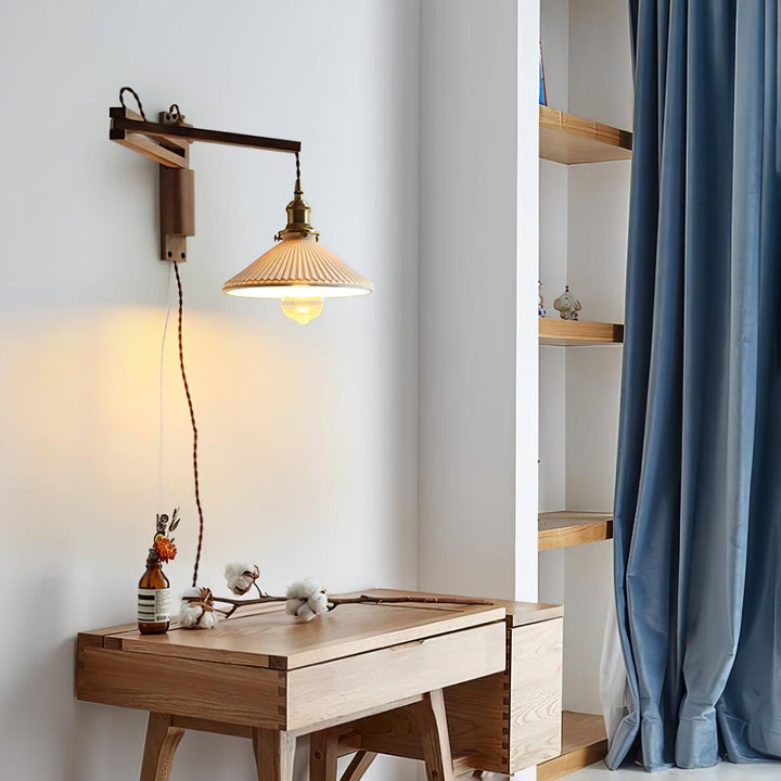 Valnöt Swing Arm Vägglampa