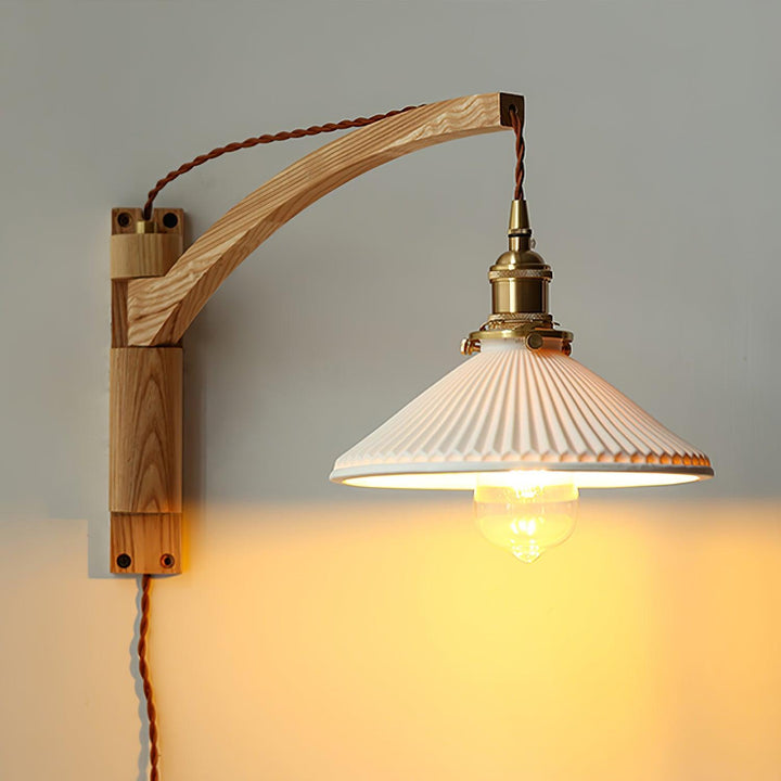 Valnöt Swing Arm Vägglampa