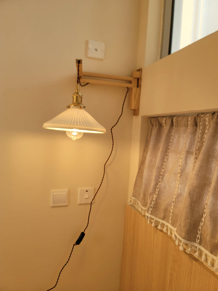 Valnöt Teleskopisk Vägglampa