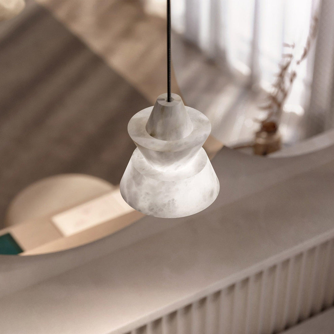 Strata Alabaster Pendellampa