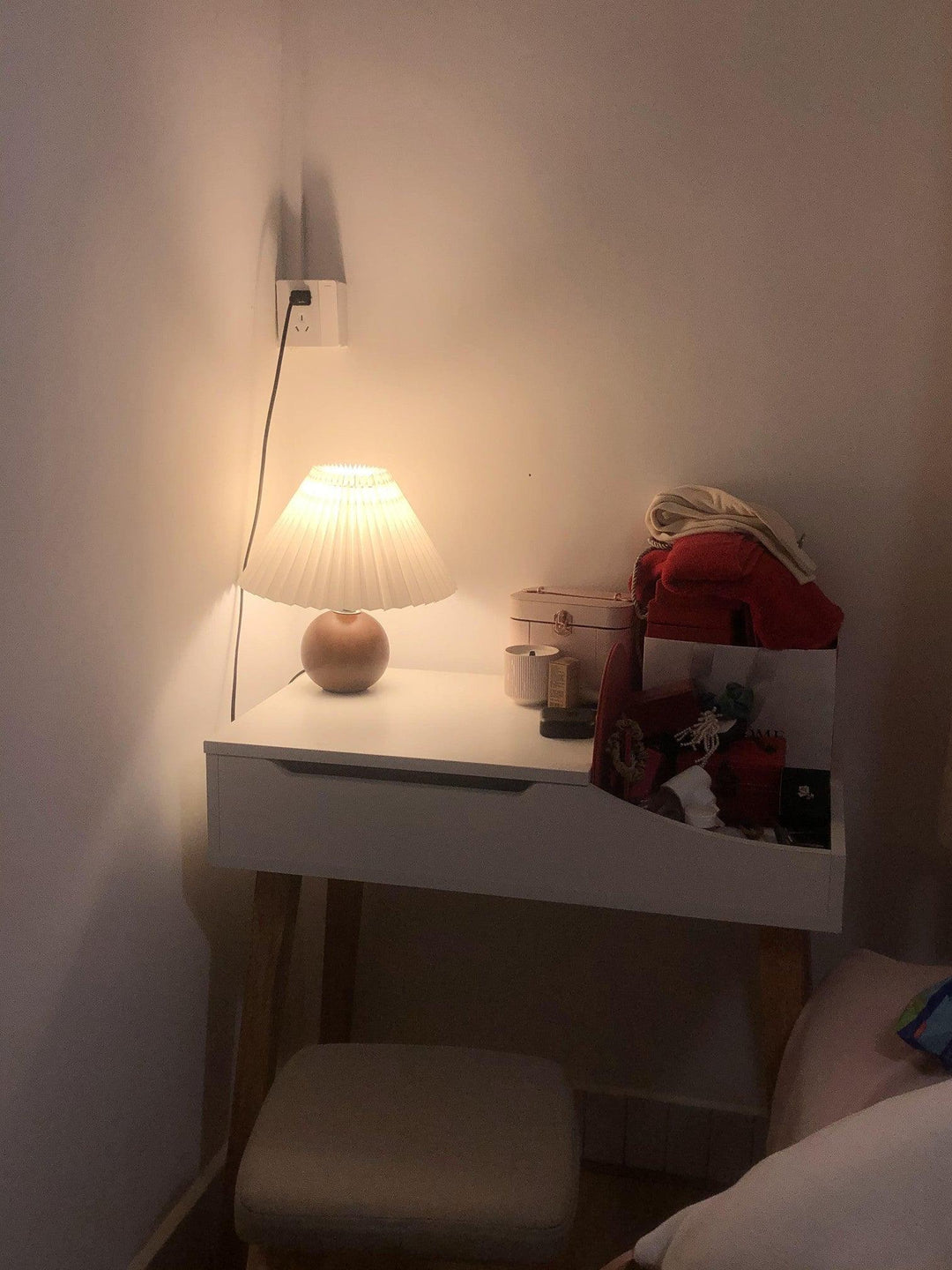 Träplisserad Bordslampa