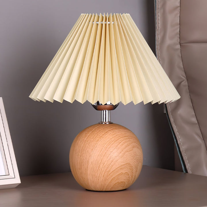 Träplisserad Bordslampa