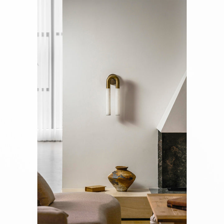 Ark Alabaster Vägglampa