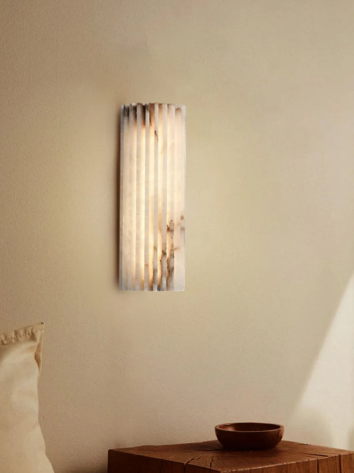 Alvia Alabaster Vägglampa