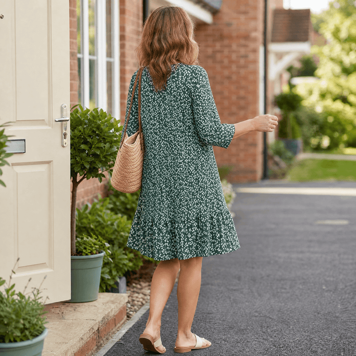Bellora – Zwiewna Blommig Klänning Midi z Falbaną