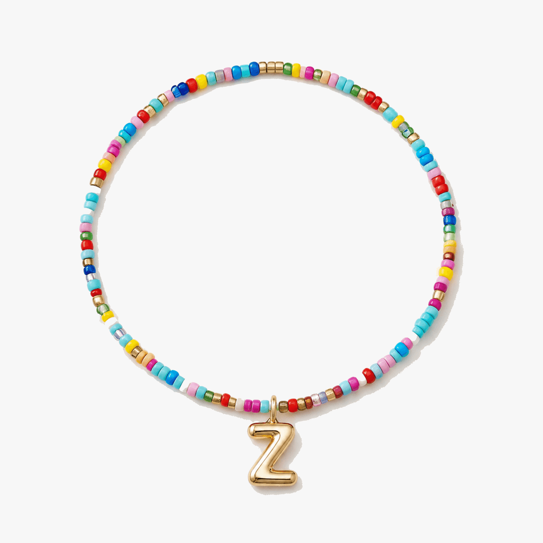 Liora – Färgowy Halsband z Beadami z Inicjałem