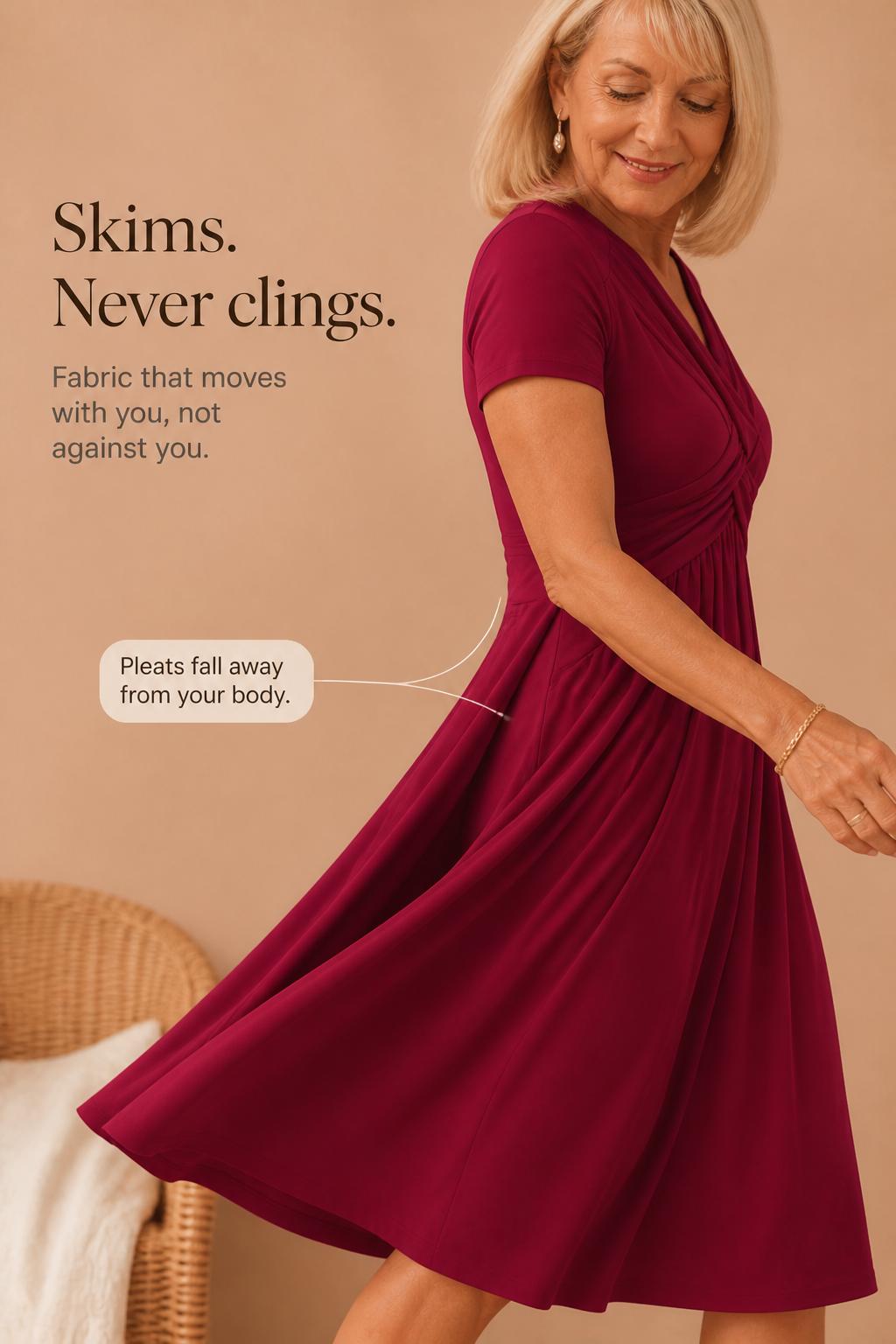 Wearbella – Klänning midi z plisami i kieszeniami w dekolcie V