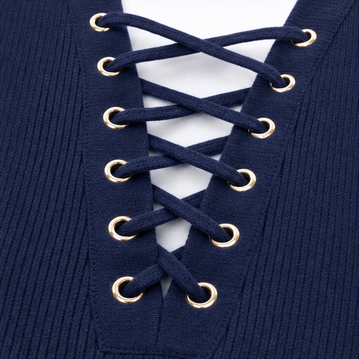 Lacedelle – Top z urringning w v-ringning z spets i Guldmi detaljer