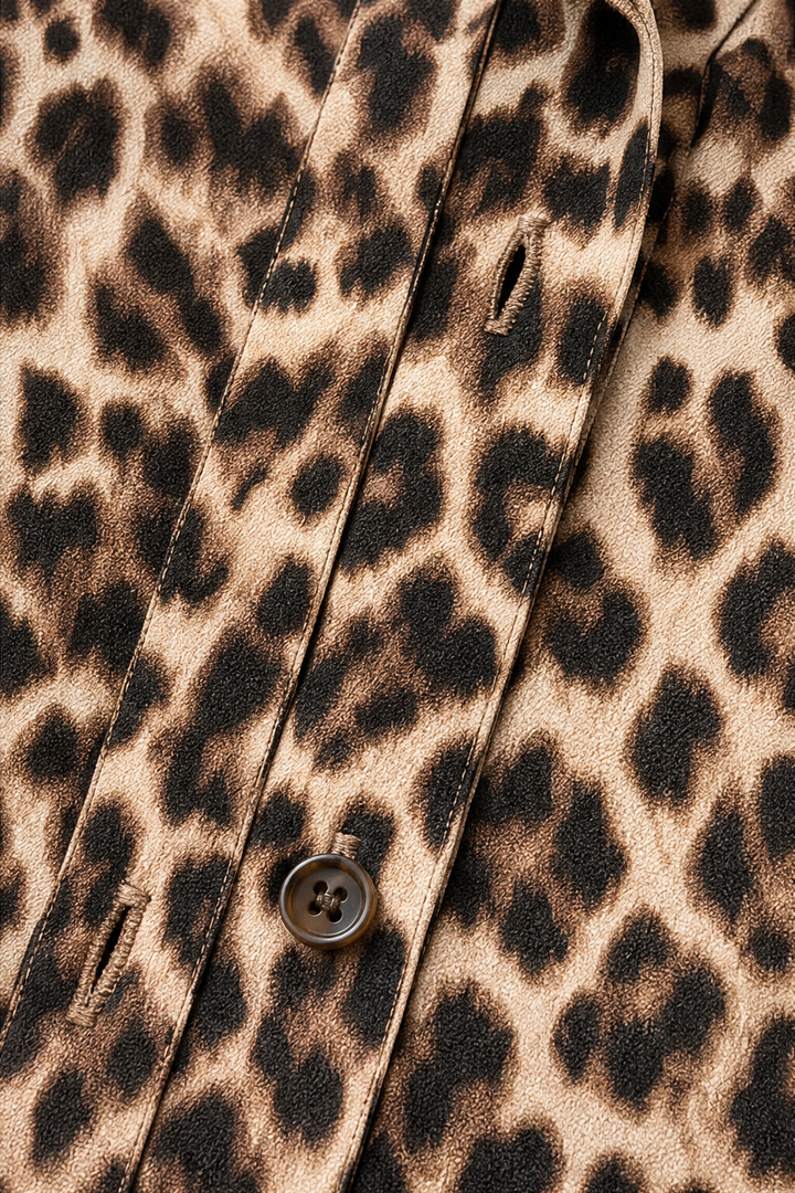 Leocara – Klänning maxi w leopardmönster z guzikiem framtill