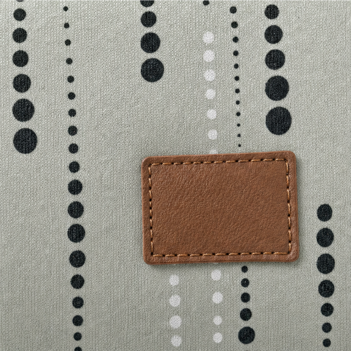 Dotwell – Tröja z Dotted Stand-Collar i guzikiem