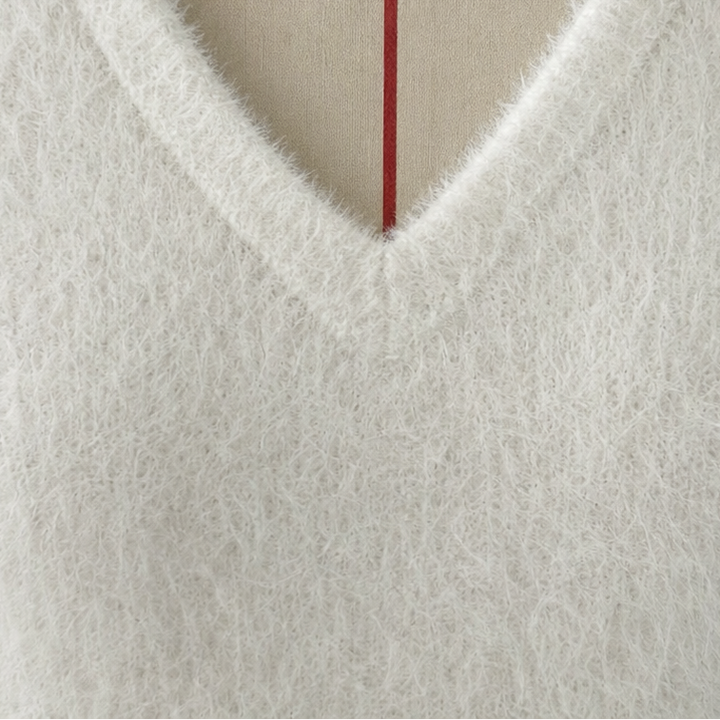 Veloura – Mini Klänning z Fuzzy-Knit i Urringning w V-ringning