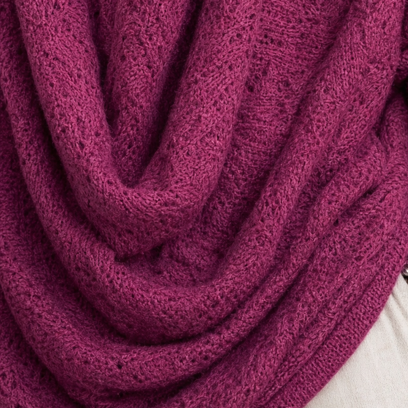 Cowl &amp; Bloom – Dzianinowy top z urringning w v-ringning w diamentowy mönster