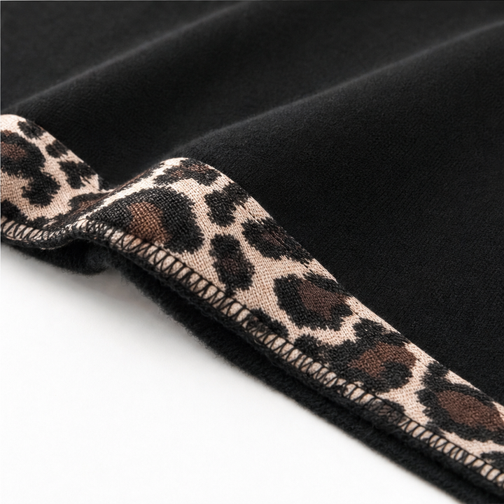 Wildelle – Tröja z kapturem z leopardskim finish i breda ręKaffemi