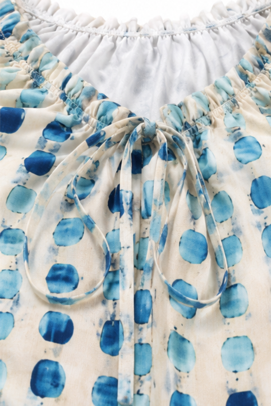 Vivelyn – Blus boho z falbanami i wiązaniem vid hals