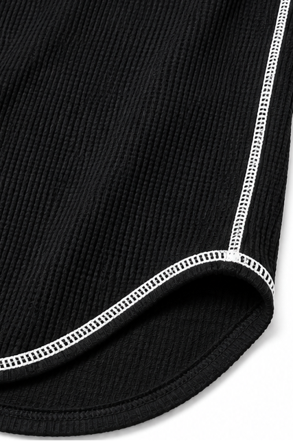 Wearbella – Top Henley z Waffle Knit i Kontrastowymi Szwami