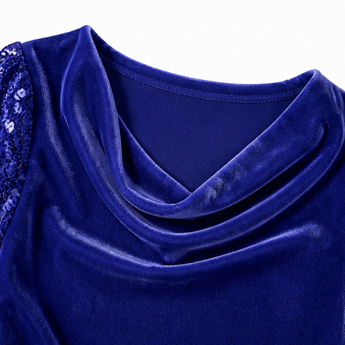 Wearbella – Klänning z urringning i form av czołgu i ręKaffemi z cekinów