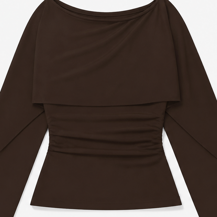 Wearbella – Narzutka z falbaną i ręKaffemi nietoperzami