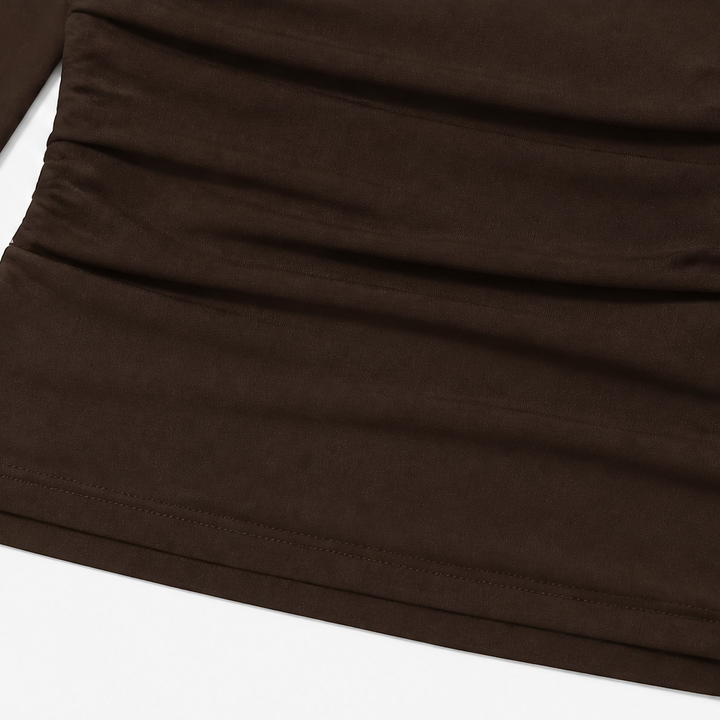 Wearbella – Narzutka z falbaną i ręKaffemi nietoperzami