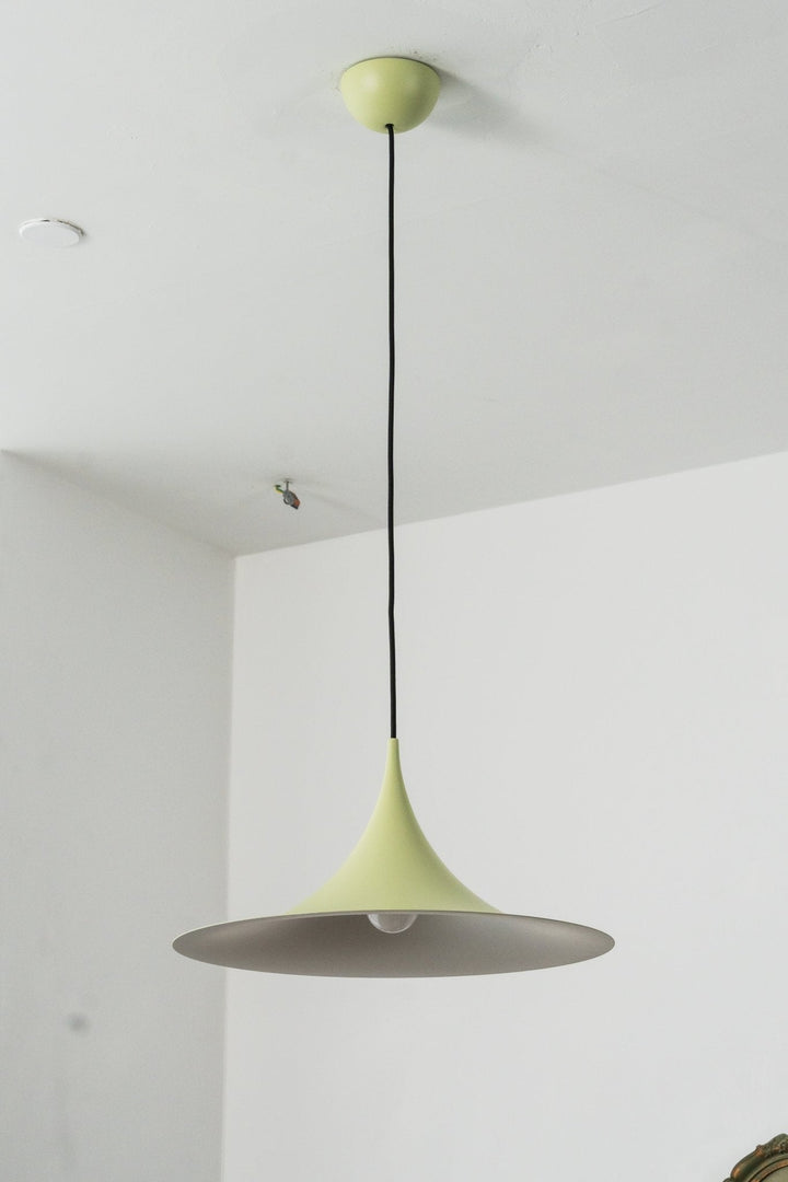 Semi Pendellampa