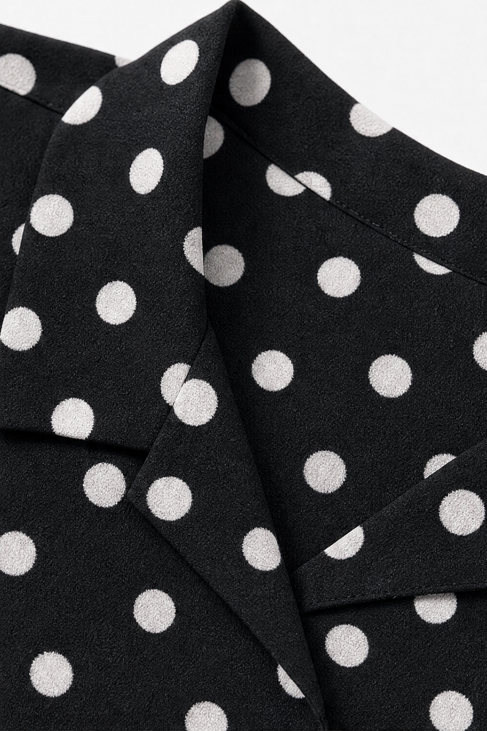 Wearbella – Blus med lång ärm w groszki z kołnierzykiem