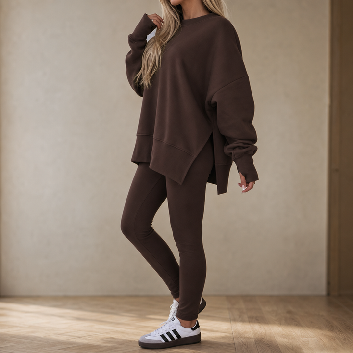 Ease &amp; Grace – Set bluzy z rozcięciem bocznym i legginsów