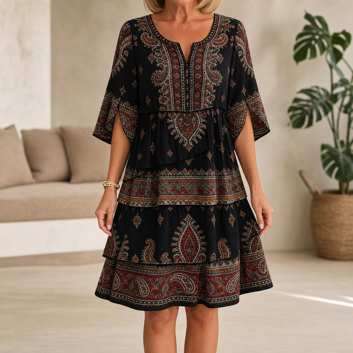 Wearbella – Midi Klänning z Falbanami i Wzorem Paisley z Rozciętymi RęKaffemi