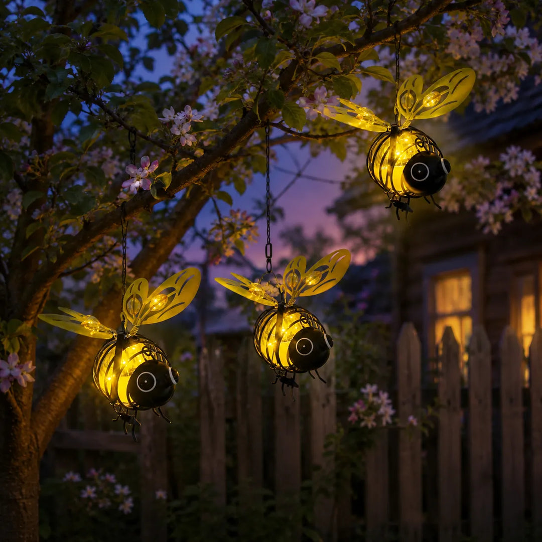 Beeloom – Słoneczna Lampa Wisząca i form av Pszczoły för Ogrodu