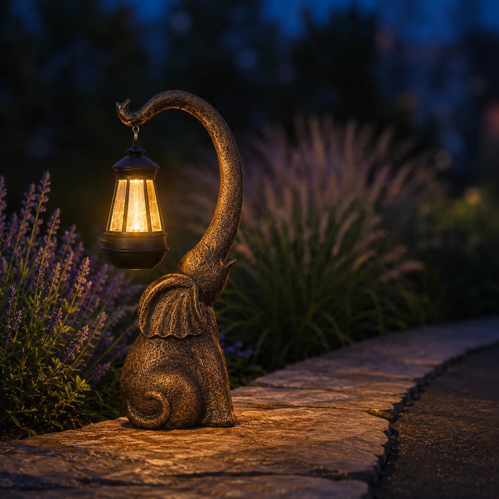 Lumeria – Elektrisk Lampa Słoneczna i form av Słonia w Wykończeniu Starego Brązu