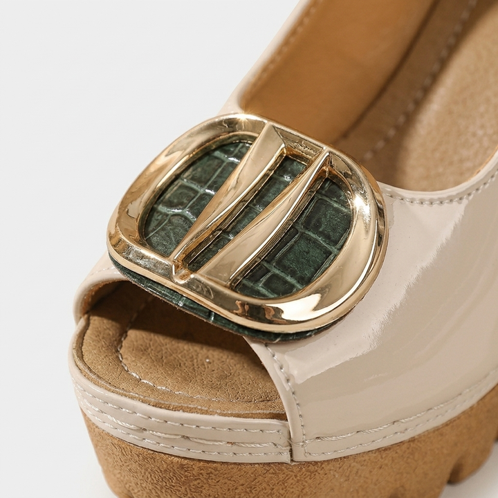 Floressa – Sandaler med klack z spänne
