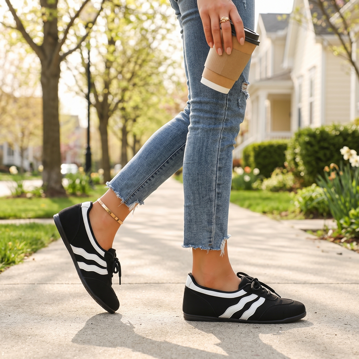 Lunelle – Retro Sneakers på Stopach