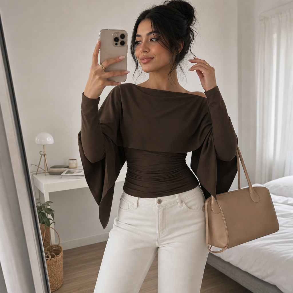 Wearbella – Narzutka z falbaną i ręKaffemi nietoperzami