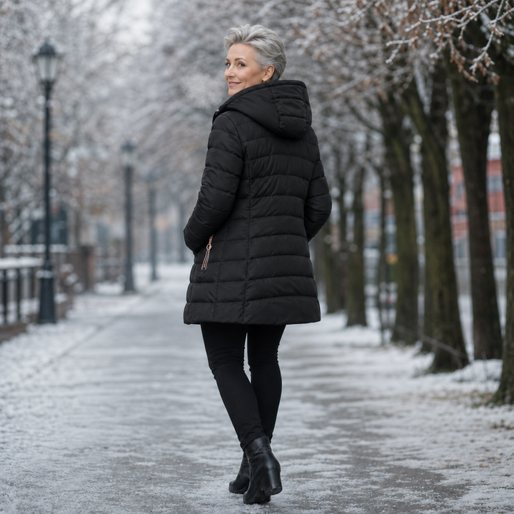 Veluna – Vinter kappa z kapturem o średniej längd, wyłożony pluszem
