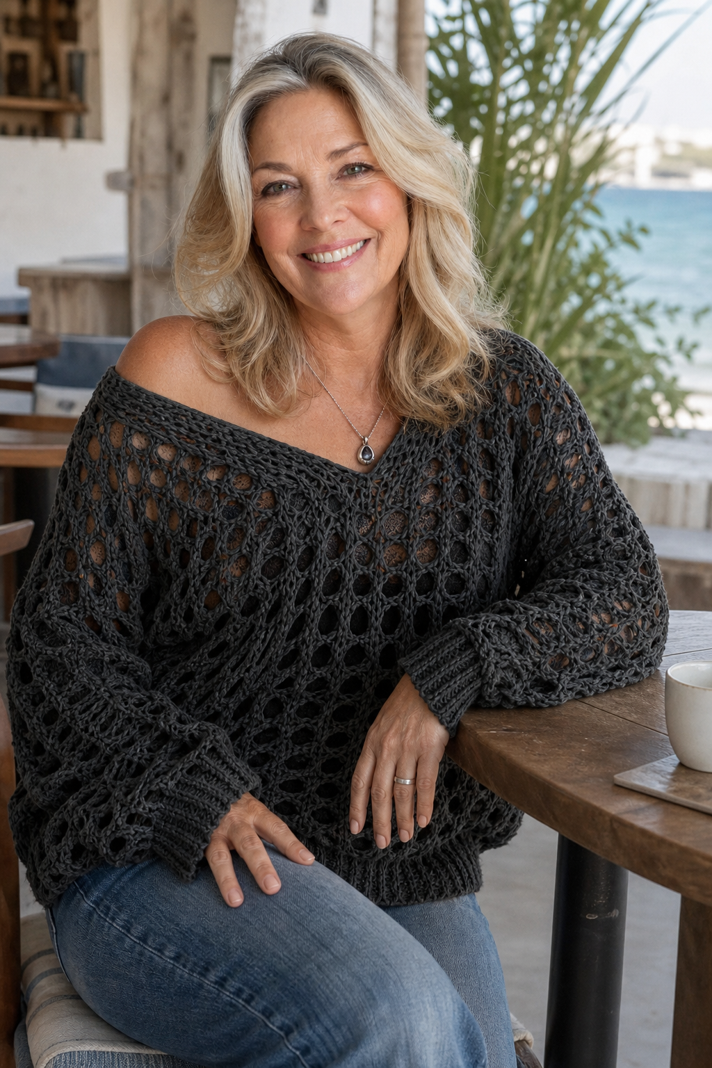 Sunlace – Tröja OverStorlek z Otwartych Splotów över axeln