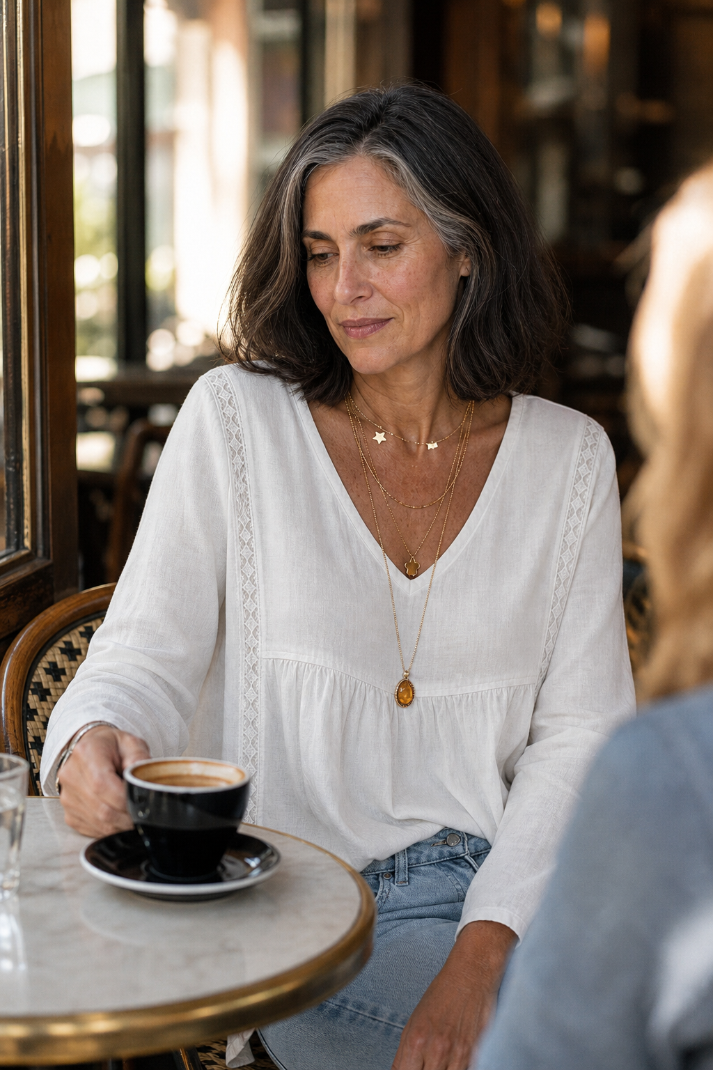 Wearbella – Blus med lång ärm w stilu koronkowym z urringning w v-ringning